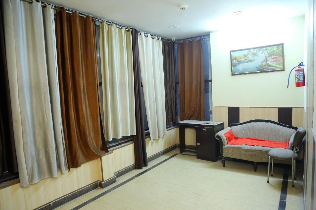 Aerocity Hotel Jindal Palace Delhi- A Well Hygiene Property"All Staff Vaccinated " New Delhi Eksteriør bilde