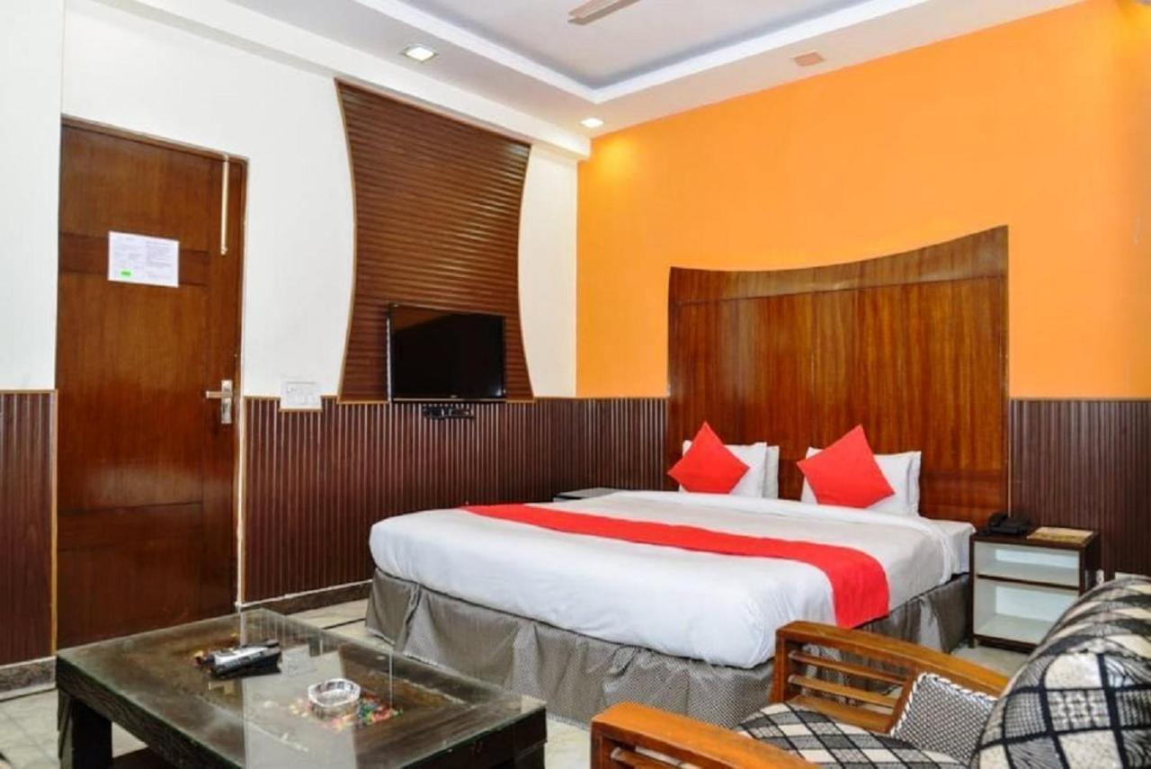 Aerocity Hotel Jindal Palace Delhi- A Well Hygiene Property"All Staff Vaccinated " New Delhi Eksteriør bilde